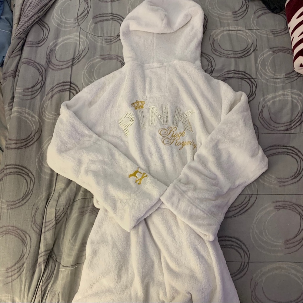 Victoria’s Secret Robe